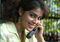 Genelia 4000